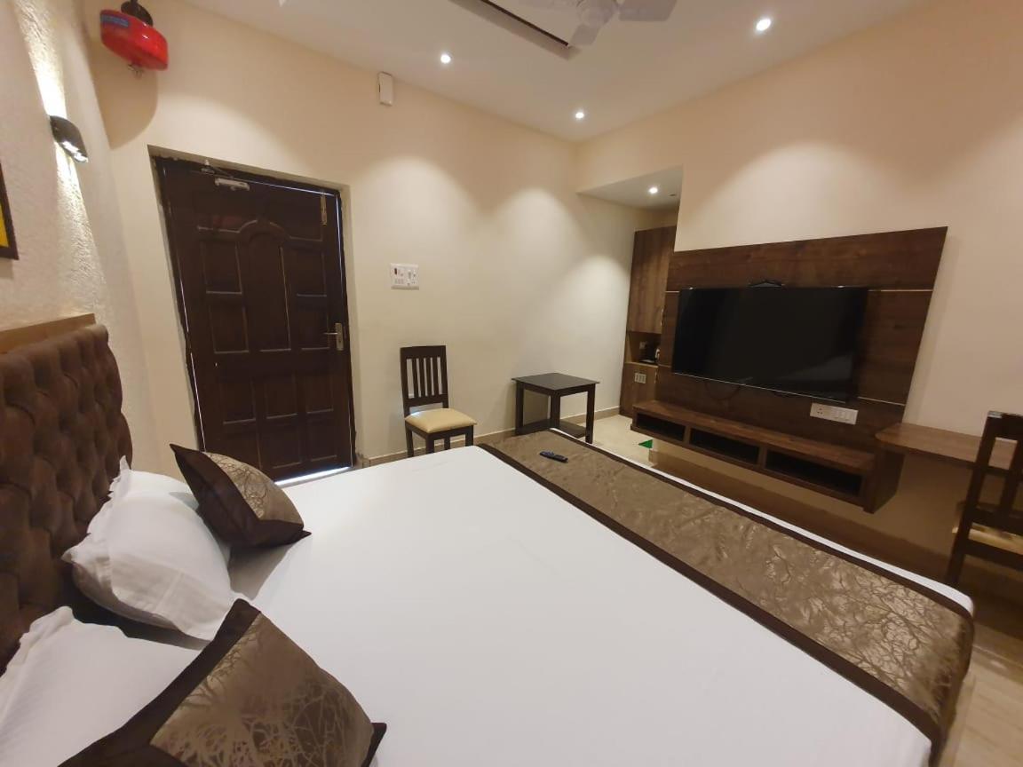 Focus Club And Resort Ranchi Extérieur photo