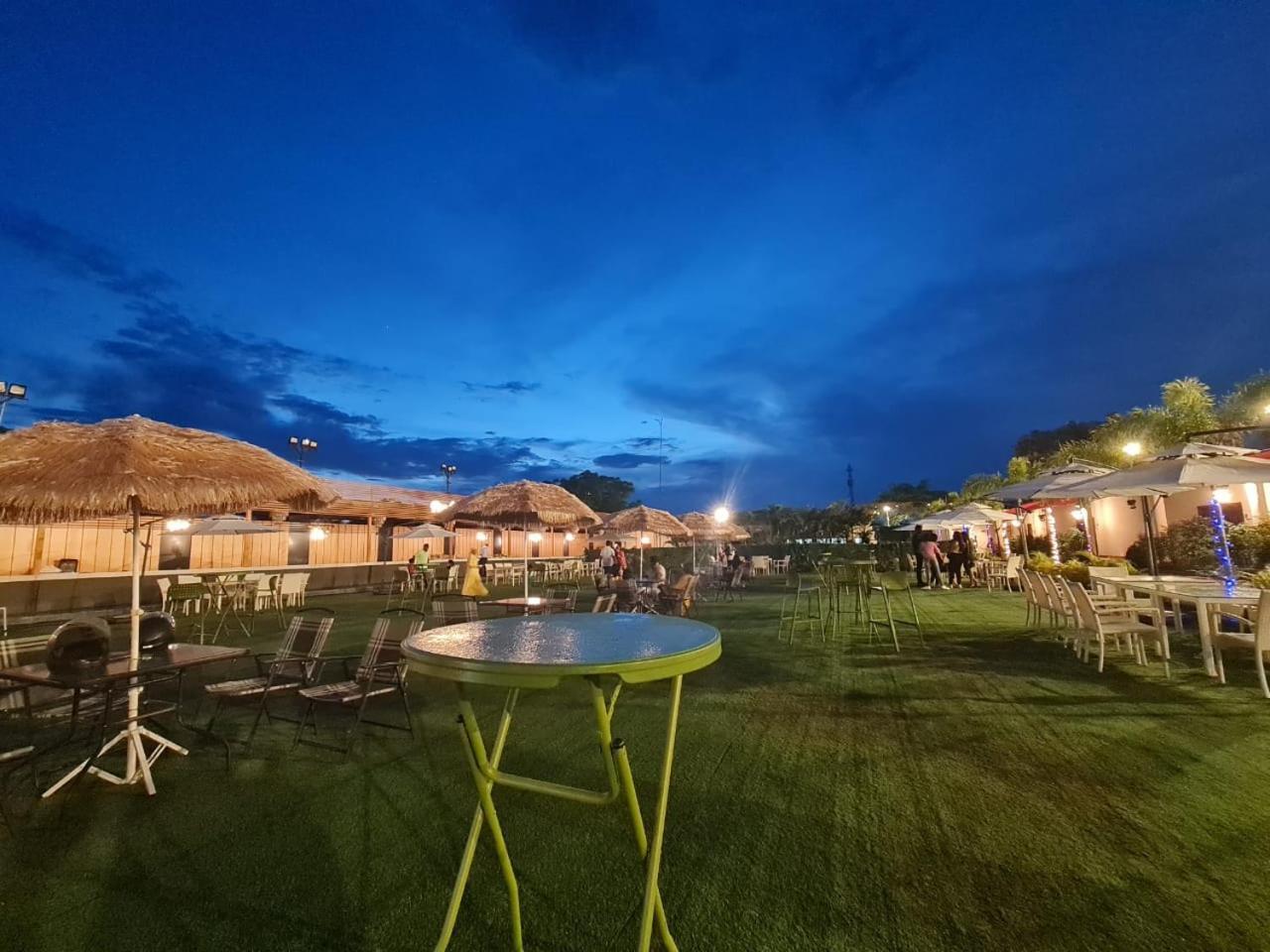 Focus Club And Resort Ranchi Extérieur photo